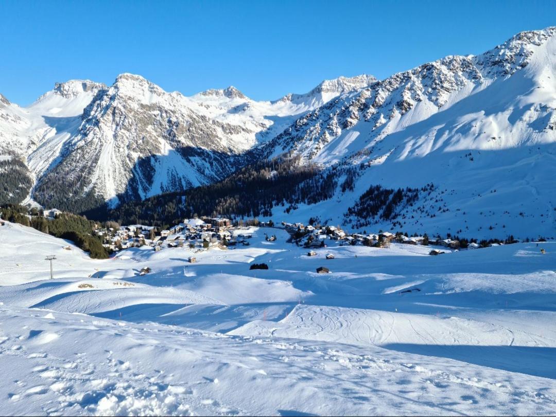 Fewo D'Rock Arosa- Center Of Nightlife By Nature Apartments Switzerland Ruang foto